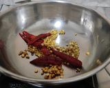 வத்தக்குழம்பு(vathal kulambu recipe in tamil) ரெசிபி ஸ்டேப் 2 புகைப்படம்
