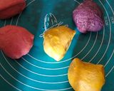 Foto langkah ke 6 dari resep Fancy (Rainbow) Japanese Milk Bread (Autolysis).