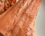 Foto del paso 1 de la receta: Bullabesa de salmón y gambones, con verduras del hortet