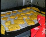 A picture of step 8 of Oats masala khara cookies.