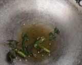 A picture of step 1 of Masala Aloo.