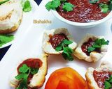 A picture of step 6 of Urad Dal Beetroot Gravy Bhaji in Pav Tart.