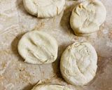 A picture of step 6 of Laccha Parathay.