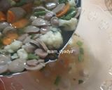 Foto langkah ke 7 dari resep Sop sosis baso.