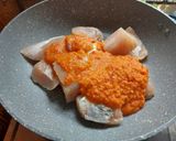 Foto langkah ke 2 dari resep Tuna Kuah Bumbu Woku.