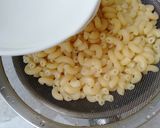 Foto langkah ke 2 dari resep Pasta Makaroni (mudah cepat simpel enak).