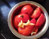 ગાર્લિક ટોમેટો સોસ (Garlic Tomato Sauce Recipe In Gujarati) રેસીપી સ્ટેપ1ફોટો