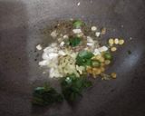 A picture of step 5 of Kanchipuram idli.