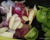 Foto langkah ke 2 dari resep Cumi asin cabe ijo.