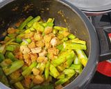 A picture of step 5 of Turai With Dal Bodi.