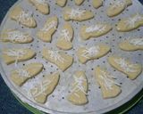 Foto langkah ke 5 dari resep Kue keju no oven.