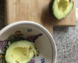 Foto del paso 1 de la receta: Guacamole con cortezas