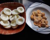 Foto del paso 2 de la receta Huevos rellenos súper sencillos
