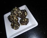 A picture of step 6 of Dates-Dry Fruits Ladoo.