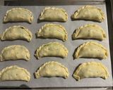 A picture of step 4 of Spinach, Tofu and Feta Empanadas.