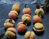 A picture of step 52 of Peach cookies.