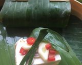 A picture of step 2 of Thai tofu steamed in banana leaf 🌱.