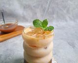 Foto langkah ke 5 dari resep Caramel Iced Coffee.