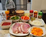 Foto del paso 1 de la receta: Filetes de lomo en salsa de verduras