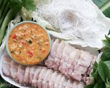 รูปขั้นตอนการทำที่ 3 ของ เมี่ยงหมู3ชั้นน้ำจิ้มถั่วลิสง