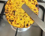 A picture of step 8 of Besan Ki Masaledar Khasta Roti 🫓.