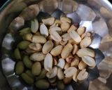 পিনাট চাট (peanut chat recipe in bengali) রেসিপির ধাপ 1 ছবি