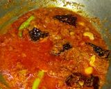 A picture of step 3 of Paneer lababdar.