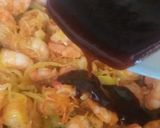 Foto langkah ke 3 dari resep Udang Goreng Mentega Saus Inggris.