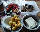 Foto langkah ke 1 dari resep Tuna santan pedas.