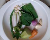Foto langkah ke 1 dari resep MPASI : sayur bening bayam (6 bln).