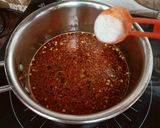 A picture of step 2 of Sweet and Hot Chilli Sauce.