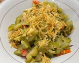 Foto langkah ke 5 dari resep Tumis Pare Teri Simple.