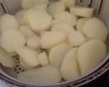 Foto del paso 1 de la receta: Filet de merluza con papas a la crema