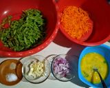 Foto langkah ke 1 dari resep Oseng Buncis Wortel.