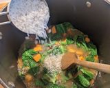 A picture of step 5 of Sweet potato and coconut green thai curry soup.