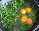Agrelia (wild asparagus) with eggs recipe step 4 photo