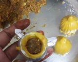 A picture of step 5 of Kolhapuri Modak Curry.