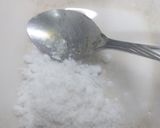 A picture of step 4 of Lauki coconut masala.