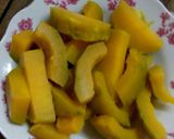 Hình bước làm 1 của món Sữa bí đỏ