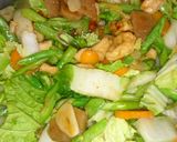 Foto langkah ke 4 dari resep Tumis sayur campur sari... simpel🙏.. bumbu iris.