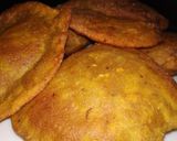 A picture of step 3 of LaukiMasalaPuri(gourd).