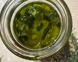 Foto del passaggio 2 della ricetta Olio al basilico