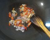 Foto langkah ke 2 dari resep Tumis Wortel Kubis.