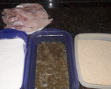 Foto del paso 1 de la receta: Filet de merluza en milanesa con verduras al horno