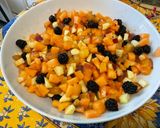 Une image de l'étape 17 de Salade de melon et fruits du jardin au jus d’agrumes.