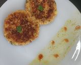 A picture of step 4 of Sweet potato tikki.
