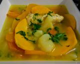 Foto del paso 8 de la receta: CALDO De Puerros (Porrusalda) con Pollo...!