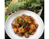 Foto langkah ke 8 dari resep Tumis ayam fillet crispy.