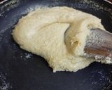 A picture of step 5 of Tricolour peanut katli.