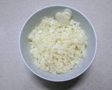 Hình bước làm 2 của món Cơm Chiên Tỏi
